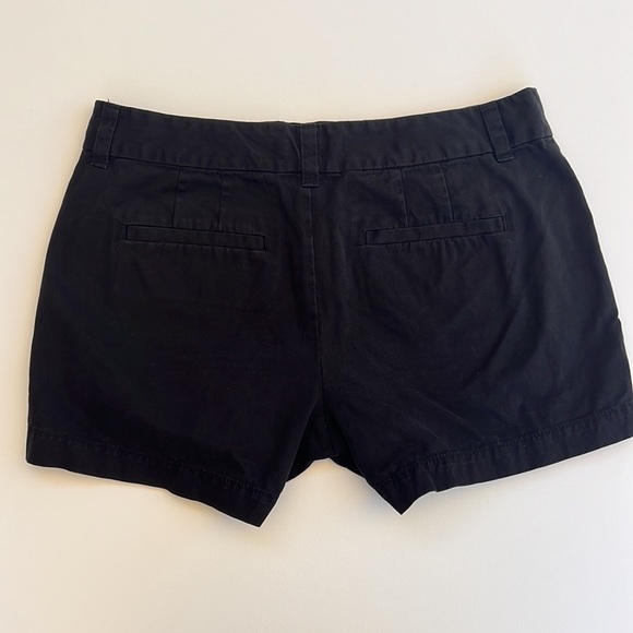 Ann Taylor LOFT size 6 black shorts - Picture 2 of 6